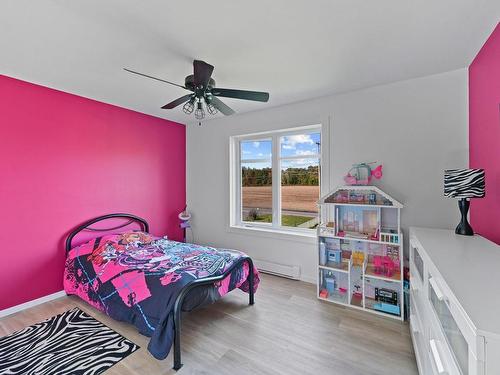 Chambre Ã Â coucher - 72 Ch. Magenta, Farnham, QC - Indoor Photo Showing Bedroom