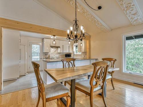 Dining room - 2659  - 2661 Ch. Du Village, Saint-Adolphe-D'Howard, QC - Indoor Photo Showing Dining Room