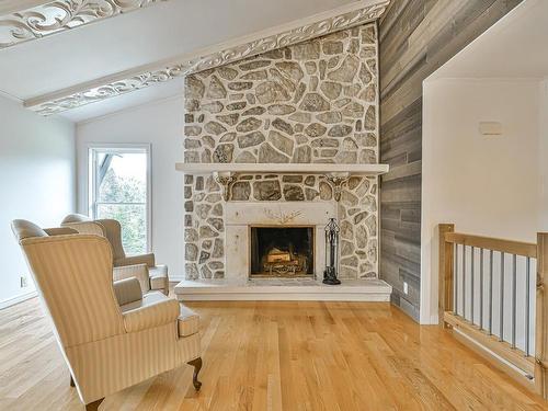 Living room - 2659  - 2661 Ch. Du Village, Saint-Adolphe-D'Howard, QC - Indoor With Fireplace