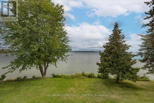 17 Davy Point Circle, Georgina, ON 