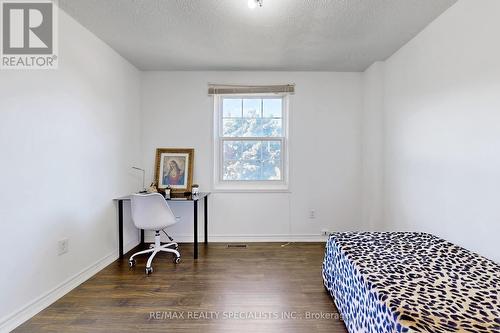 76 Jill Crescent, Brampton, ON - Indoor Photo Showing Bedroom