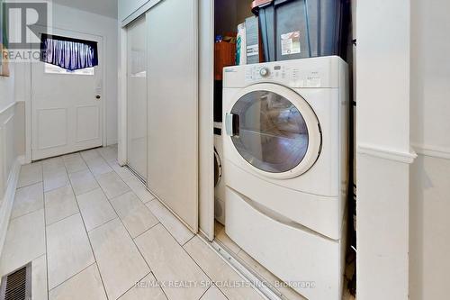 76 Jill Crescent, Brampton, ON - Indoor Photo Showing Laundry Room