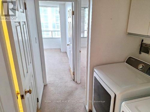 1908 - 1 Aberfoyle Crescent, Toronto, ON - Indoor Photo Showing Laundry Room