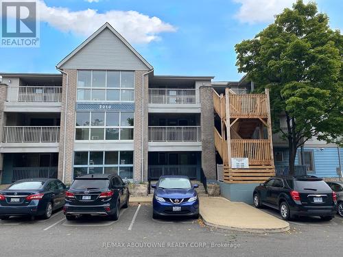 204 - 2010 Cleaver Avenue, Burlington, ON - Outdoor With Balcony With Facade