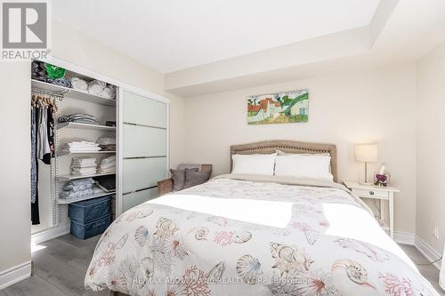 204 - 2010 Cleaver Avenue, Burlington, ON - Indoor Photo Showing Bedroom