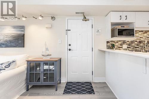 204 - 2010 Cleaver Avenue, Burlington, ON - Indoor Photo Showing Other Room