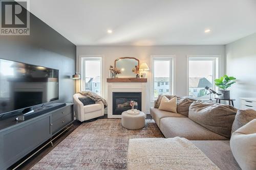 182 Roxton Road, Oakville, ON 