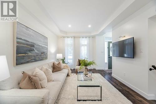 182 Roxton Road, Oakville, ON 