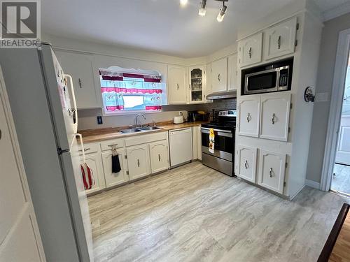 2 Old Settlement Hill, Freshwater Placentia, NL - Indoor Photo Showing Kitchen With Double Sink