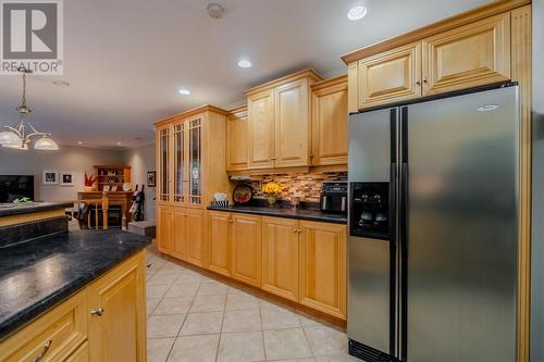 57 St.Thomas Line, Paradise, NL - Indoor Photo Showing Kitchen