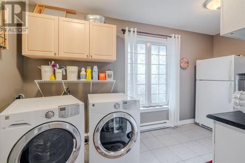 57 St.Thomas Line, Paradise, NL - Indoor Photo Showing Laundry Room