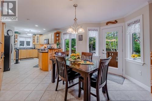 57 St.Thomas Line, Paradise, NL - Indoor Photo Showing Dining Room