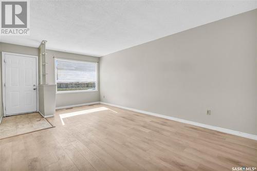 7124 Dewdney Avenue, Regina, SK - Indoor Photo Showing Other Room