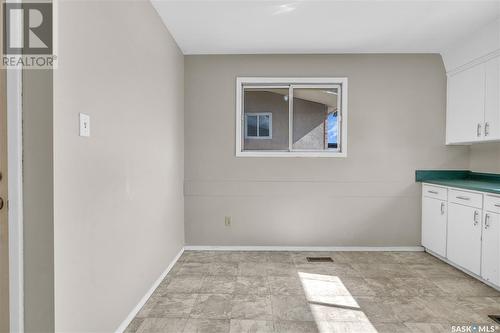 7124 Dewdney Avenue, Regina, SK - Indoor