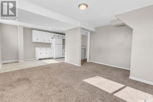 7124 Dewdney Avenue, Regina, SK - Indoor Photo Showing Other Room