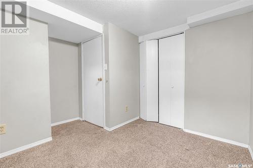 7124 Dewdney Avenue, Regina, SK - Indoor Photo Showing Other Room