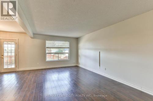 9927 Florence Street, St. Thomas, ON - Indoor Photo Showing Other Room