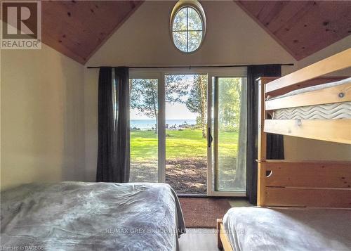 359326 Grey Road 15, Meaford, ON - Indoor Photo Showing Bedroom