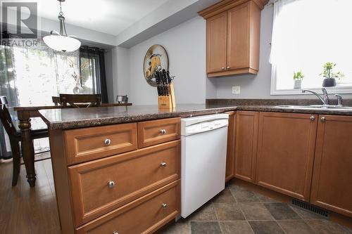 18 Queensgate Blvd, Sault Ste. Marie, ON - Indoor Photo Showing Kitchen With Double Sink