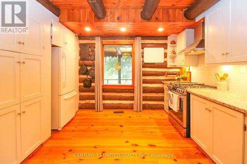 1766 English Line N, Douro-Dummer, ON - Indoor Photo Showing Kitchen