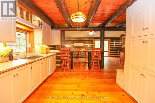 1766 English Line N, Douro-Dummer, ON - Indoor Photo Showing Kitchen