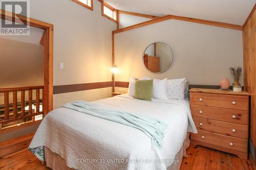 1766 English Line N, Douro-Dummer, ON - Indoor Photo Showing Bedroom