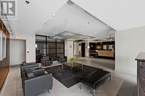 812 - 36 Lee Centre Drive, Toronto, ON - Indoor