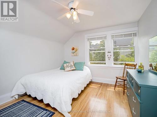 133 Main Street S, Halton Hills, ON - Indoor Photo Showing Bedroom