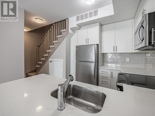 9 - 3473 Widdicombe Way, Mississauga, ON - Indoor Photo Showing Kitchen With Stainless Steel Kitchen