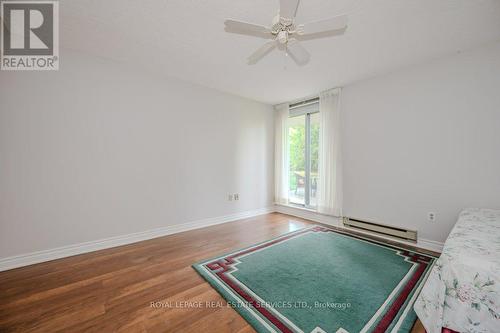 104 - 1071 Queens Avenue, Oakville, ON - Indoor Photo Showing Other Room