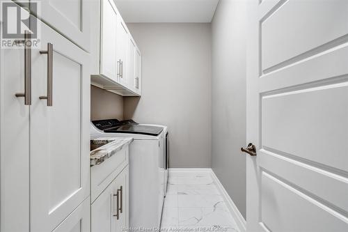 1983 Ethan Court, Windsor, ON - Indoor Photo Showing Laundry Room