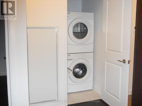 3708 - 5168 Yonge Street, Toronto, ON - Indoor Photo Showing Laundry Room