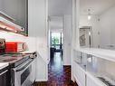 Kitchen - 205-2 Rue Westmount-Square, Westmount, QC  - Indoor Photo Showing Kitchen 