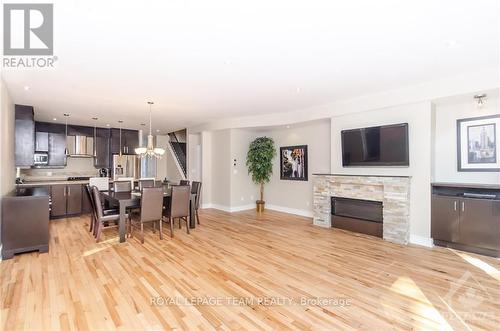 113 Clarendon Avenue, Ottawa, ON - Indoor With Fireplace