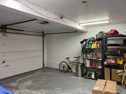 Garage - 