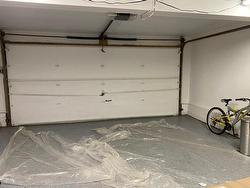 Garage - 