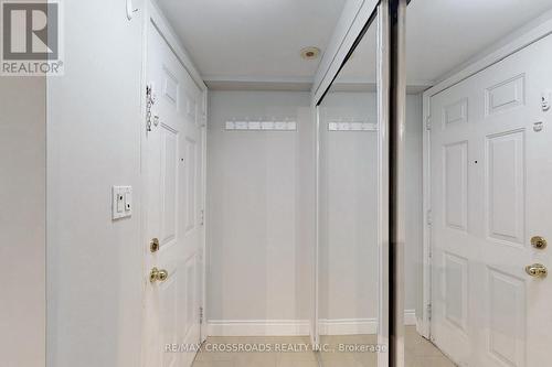 1137 - 5 Everson Drive, Toronto, ON - Indoor Photo Showing Other Room