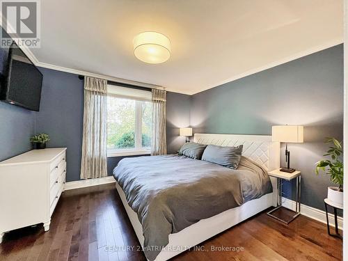 11 Latham Avenue, Toronto, ON - Indoor Photo Showing Bedroom