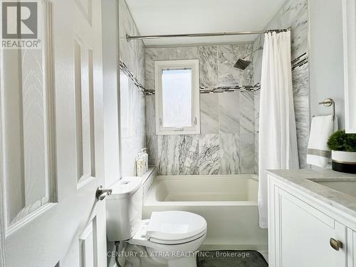 11 Latham Avenue, Toronto, ON - Indoor Photo Showing Bathroom