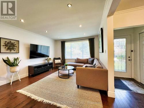 11 Latham Avenue, Toronto, ON - Indoor Photo Showing Living Room