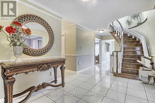 25 Pilkington Crescent, Vaughan, ON 