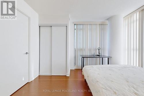 1209 - 33 Singer Court, Toronto, ON - Indoor Photo Showing Bedroom