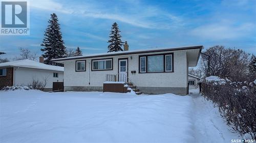 4619 7Th Avenue, Regina, SK - Outdoor