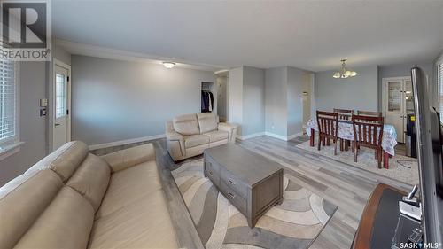 4619 7Th Avenue, Regina, SK - Indoor Photo Showing Living Room