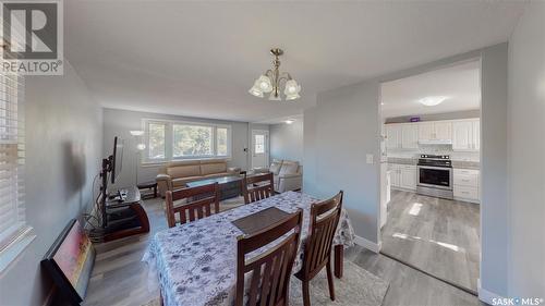 4619 7Th Avenue, Regina, SK - Indoor Photo Showing Dining Room