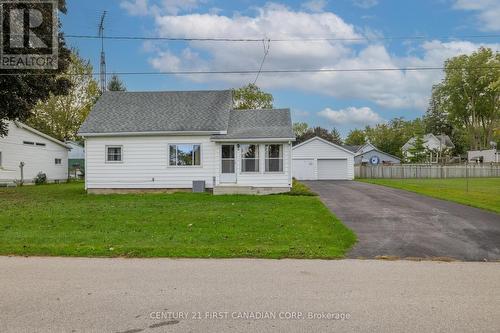 38 York Street W, Chatham-Kent (Ridgetown), ON - Outdoor