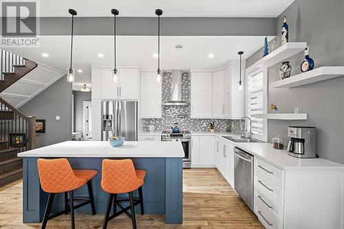 28 Pepperwood Drive, St. John'S, NL - Indoor Photo Showing Kitchen With Stainless Steel Kitchen With Upgraded Kitchen