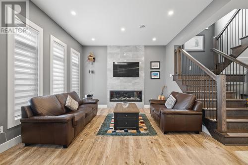 28 Pepperwood Drive, St. John'S, NL - Indoor Photo Showing Living Room With Fireplace