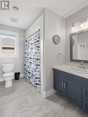 28 Pepperwood Drive, St. John'S, NL - Indoor Photo Showing Bathroom