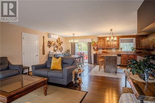 21 Homestead Drive, Hampton, NB - Indoor Photo Showing Living Room